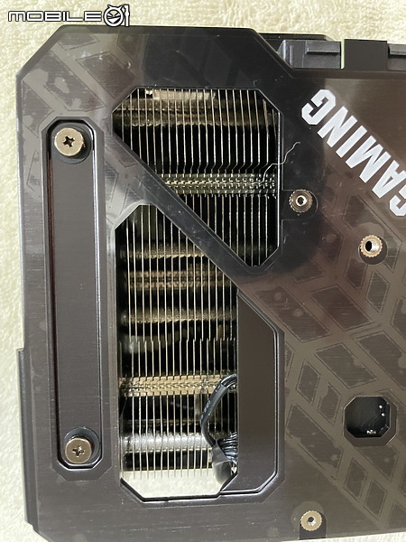點我看大圖 900 建議售價版 TUF-RTX3080TI-12G-GAMING 開箱