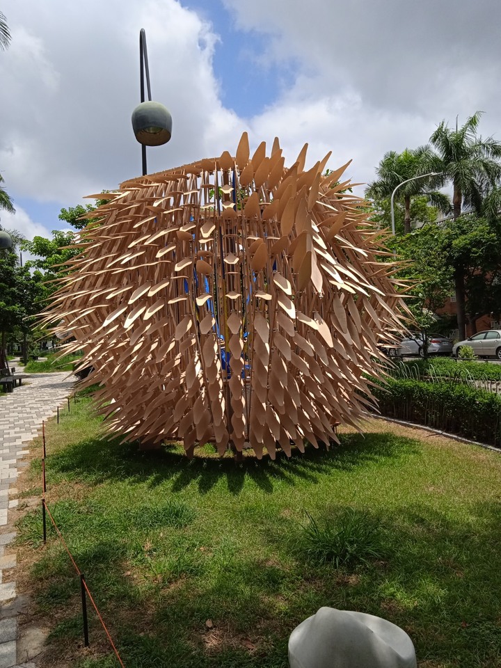 隆恩圳親水公園,藝術品