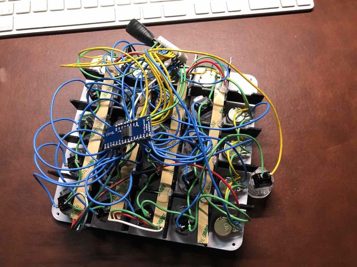 DIY 類 MIDI Fighter RGB 控制器 /// Arduino Fliper RGB