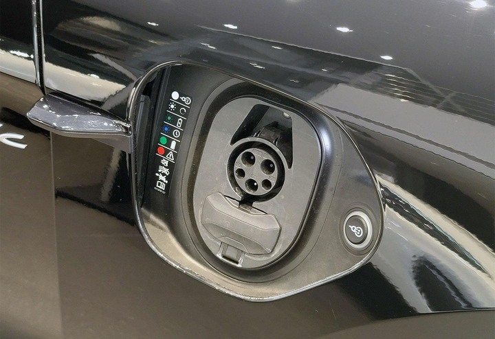 初探高雄保時捷中古車部門心得