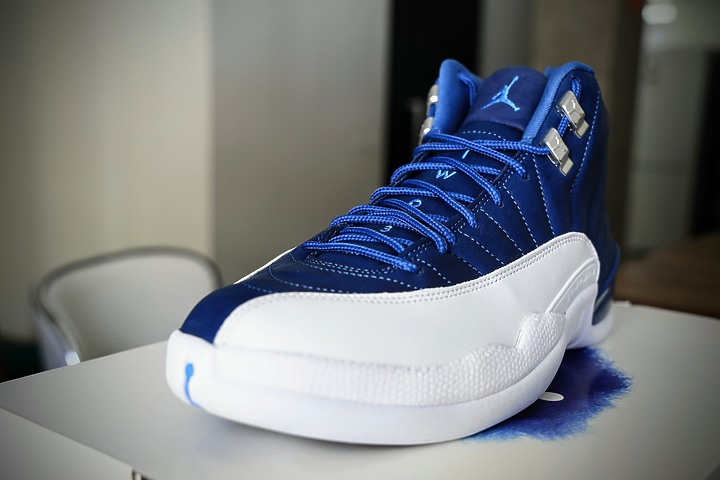[Jordan 12 Twist] 在防疫旅館隔離能幹嘛?報復性買鞋囉!
