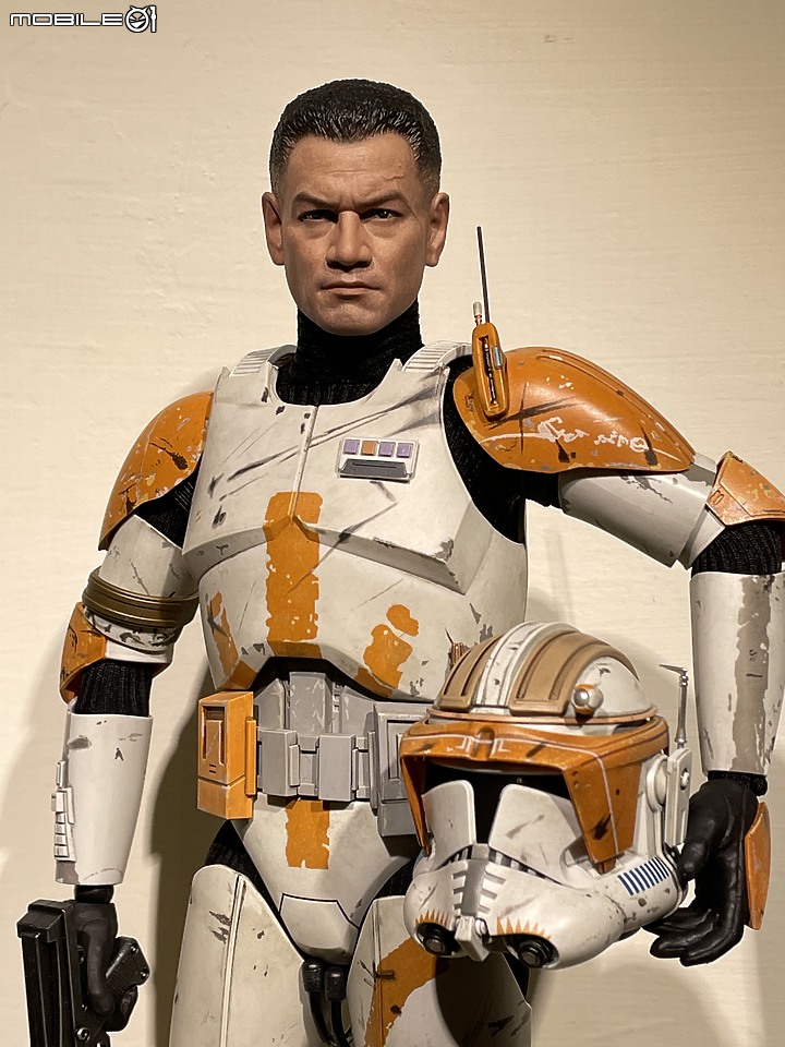 我得第一隻HotToys MMS524 複製人 212團 寇迪隊長