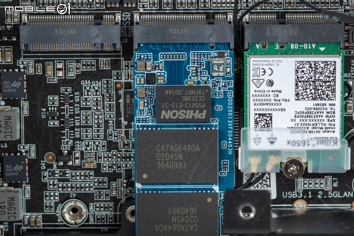 ZOTAC MAGNUS ONE 迷你電競主機開箱 在小機體內求取效能平衡點