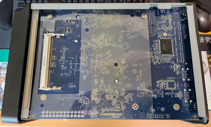 Synology群暉DS1815+故障閃燈不開機維修