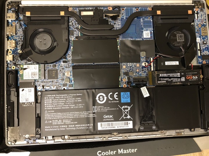 [不專業多圖開箱] 終於入手理想規格的筆電機械格命F1官方頂規，找超久