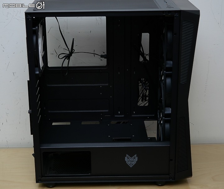 點我看大圖 裝機入門款 USB-C 前置導入 FSP 全漢 CMT212B