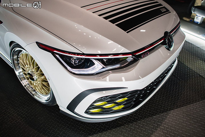 【海外新訊】金色BBS就是帥！美國VW推出八代Golf GTI BBS Concept！