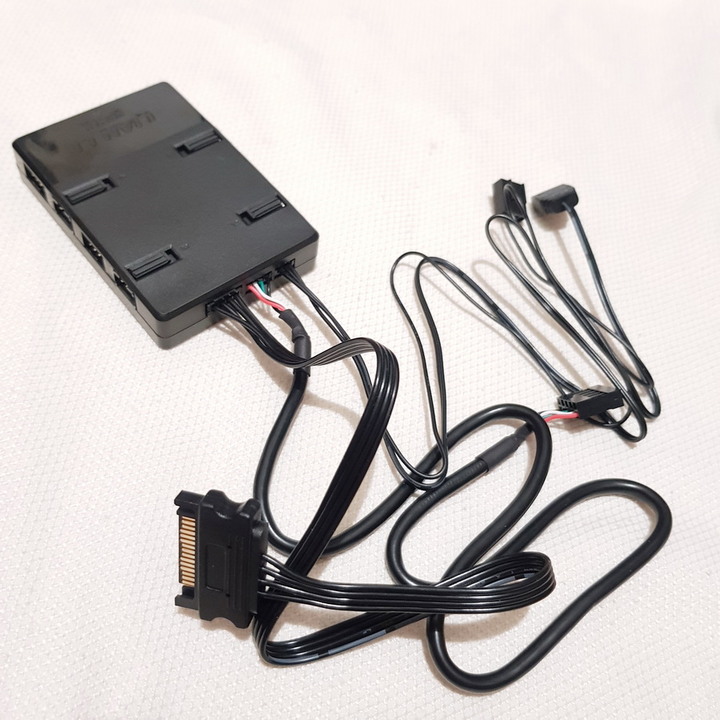 聯力 UNI FAN AL120 積木風扇 - 串聯超方便、軟體超直覺!
