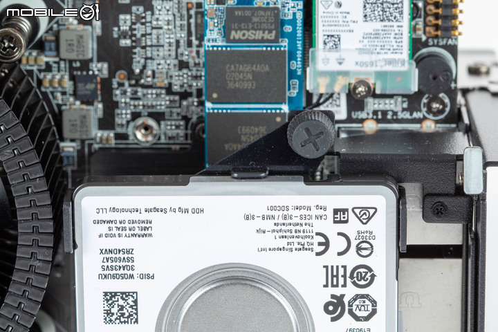 ZOTAC MAGNUS ONE 迷你電競主機開箱 在小機體內求取效能平衡點
