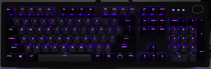 動手玩Cooler Master CK352電競機械鍵盤