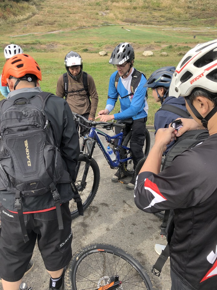日本白馬 PMBIA 登山車教練證照考試與賞楓自由行