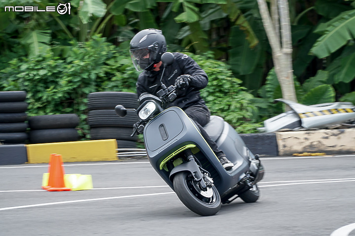 【採訪】Gogoro VIVA MIX Superfast 實車鑑賞！考照練習借用服務同步上線！
