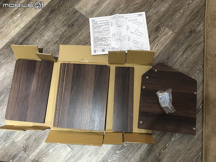 【開箱】手殘女不用靠男人 自己也能組裝DIY收納掀門櫃