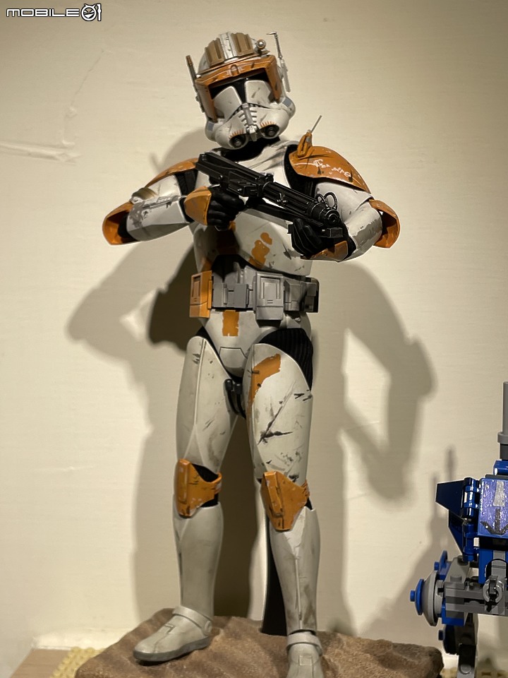 我得第一隻HotToys MMS524 複製人 212團 寇迪隊長