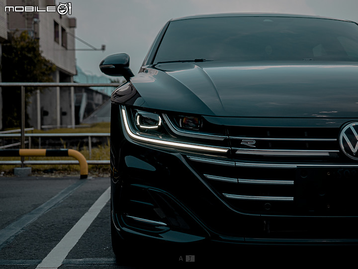 點我看大圖 (圖+文)微開箱 VW Arteon Shooting Brake 380 TSI R-Line Performance