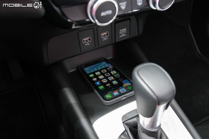 Honda Fit 第四代汽油版試駕|品質進化與售價升格一樣有感!