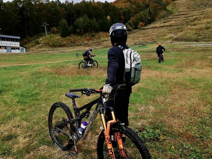 日本白馬 PMBIA 登山車教練證照考試與賞楓自由行