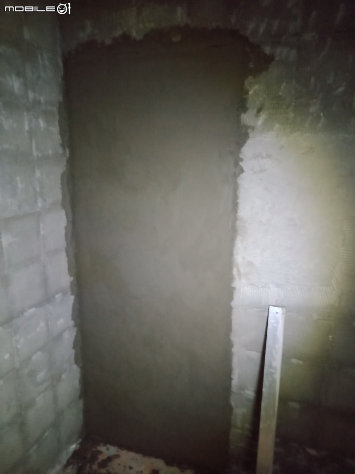 點我看大圖 (DIY分享).....老舊浴室改造之拆除與泥作篇......