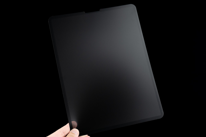 可以拆卸重複用的 iPad 藍光防窺片