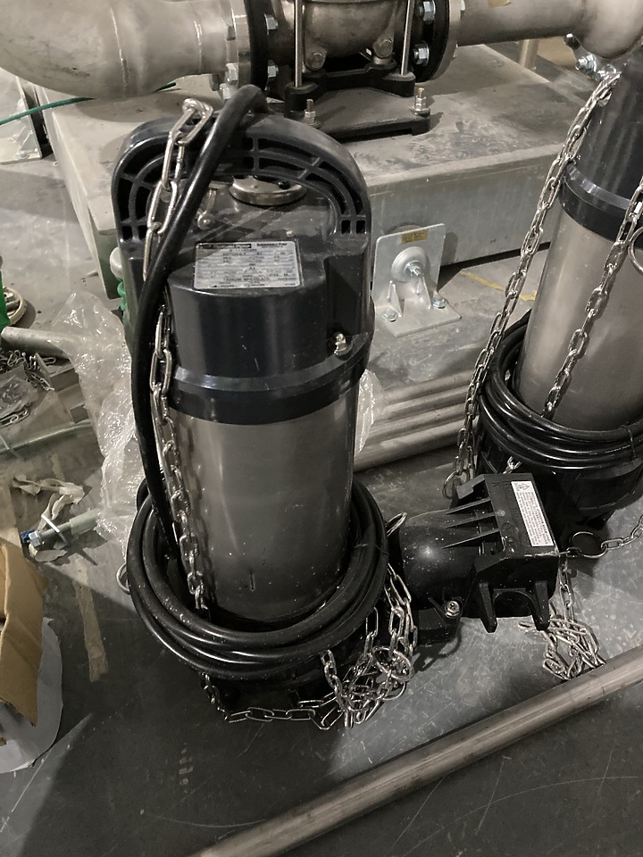 抽水神器:鶴見製作所超低液位沉水泵浦開箱
