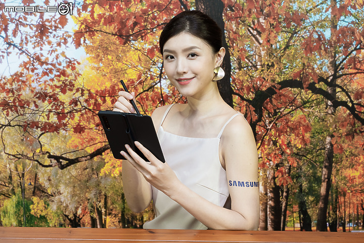 三星Galaxy Z Fold3/Z Flip3 5G/Watch4揭曉|多工應用、外在美學的再探索