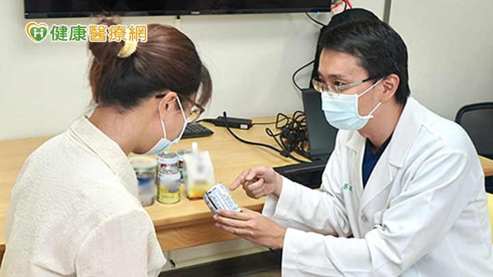 中高齡染疫重症風險高醫籲均衡營養、運動提升保護力