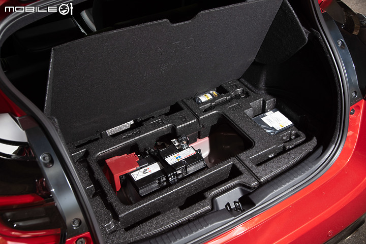 Toyota GR Yaris試駕|上車即戰鬥,樂趣滿分的暴力鴨真香!