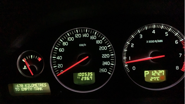 [請益]該接手親戚的VOLVO S60 2.0T嗎？