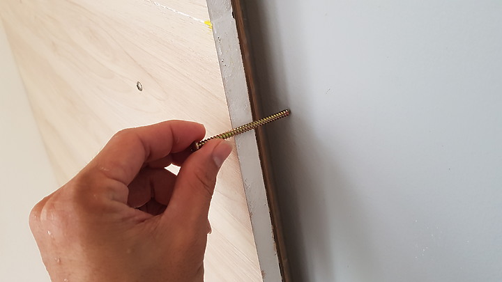 動手翻修有多難 | 自己的小客廳改造紀錄篇