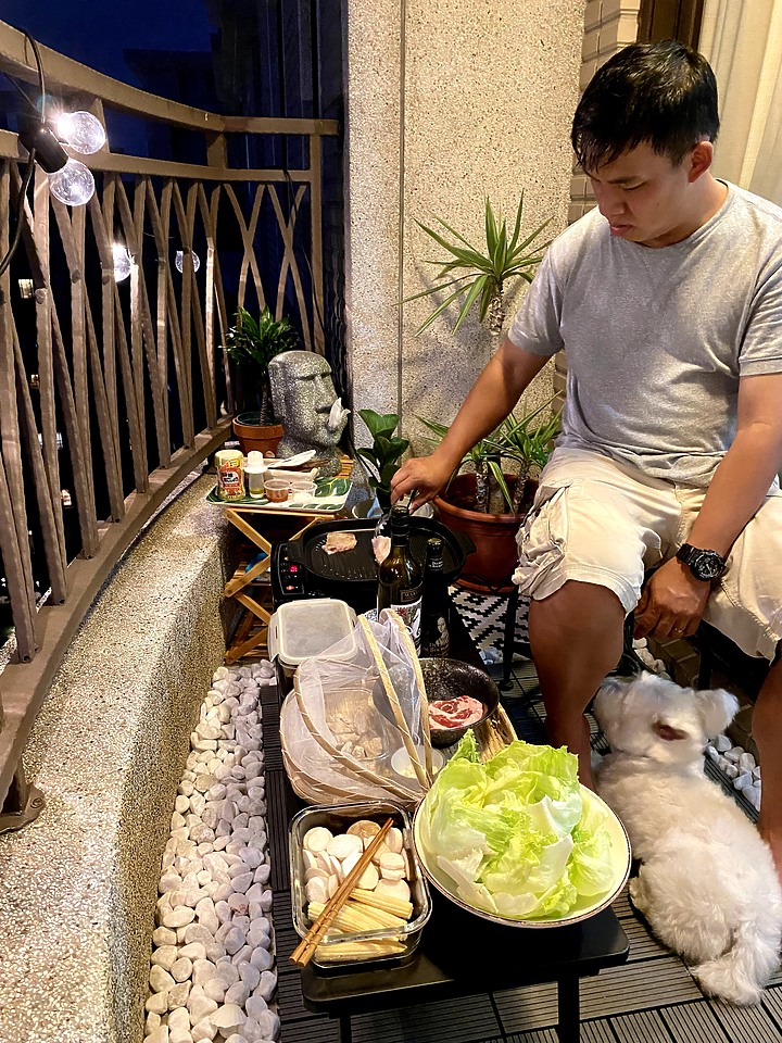 點我看大圖 小資夫妻零裝潢的家【小陽台改造篇】