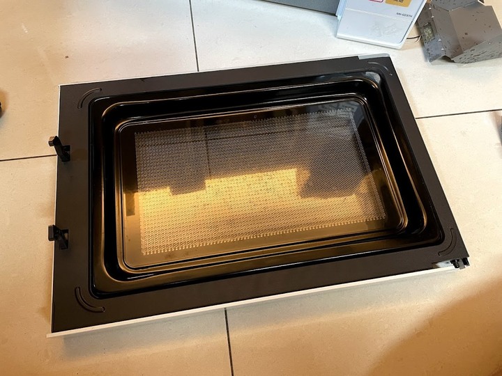 Panasonic NN-GD37H 微波爐故障 DIY 維修 + 詳細清潔