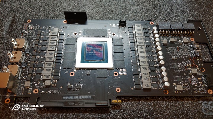 ROG & EKWB信仰電腦自組升級分享。