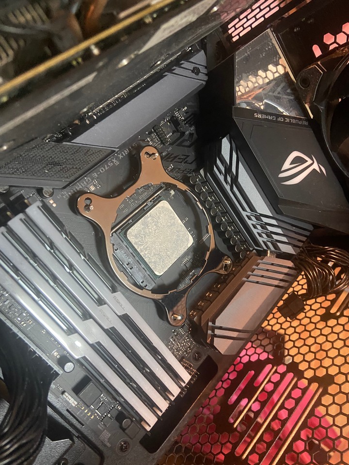 新 ROG Strix LC II 360 ARGB 飛龍一體式水冷 開箱試用