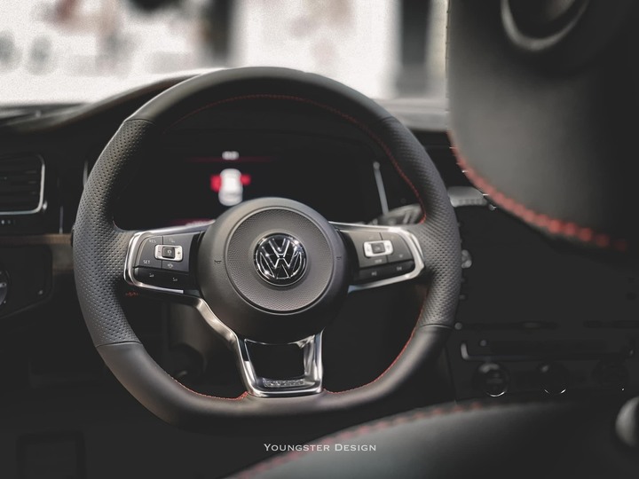 微開箱 - VW GTI 7.5代 Performance 一年心得分享