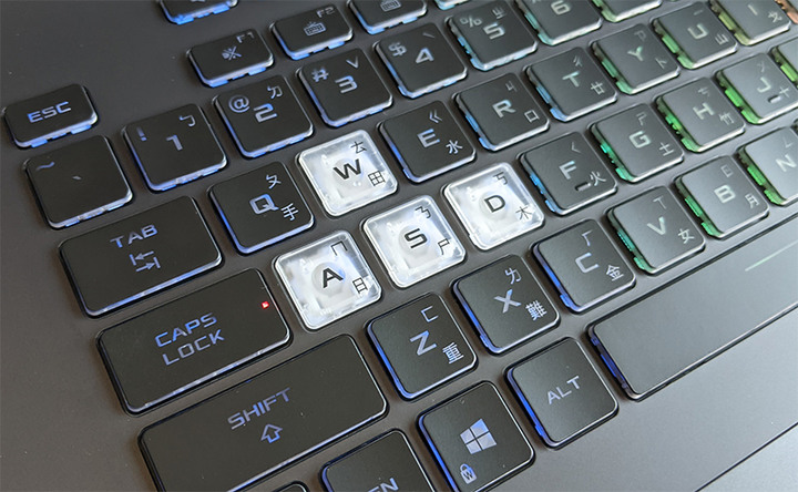 點我看大圖 ROG STRIX G17 G713QM 5900+3060小心得