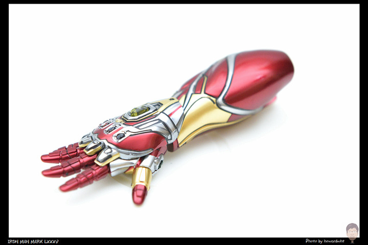【開箱】Hot Toys - IRON MAN MARK LXXXV (鋼鐵人 馬克85)