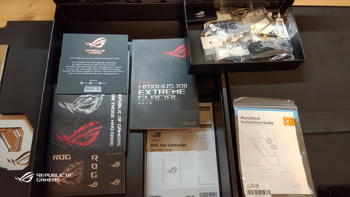 ROG & EKWB信仰電腦自組升級分享。