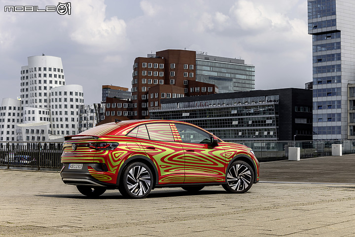 【海外新訊】確認會在九月IAA車展發表,VW ID.5 GTX迷彩現身!