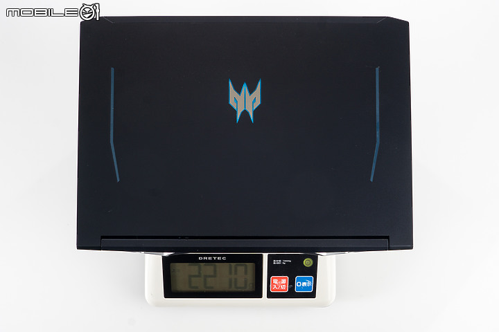 Acer Predator Helios 300 電競筆電 散熱出眾的 3A 遊戲利器！
