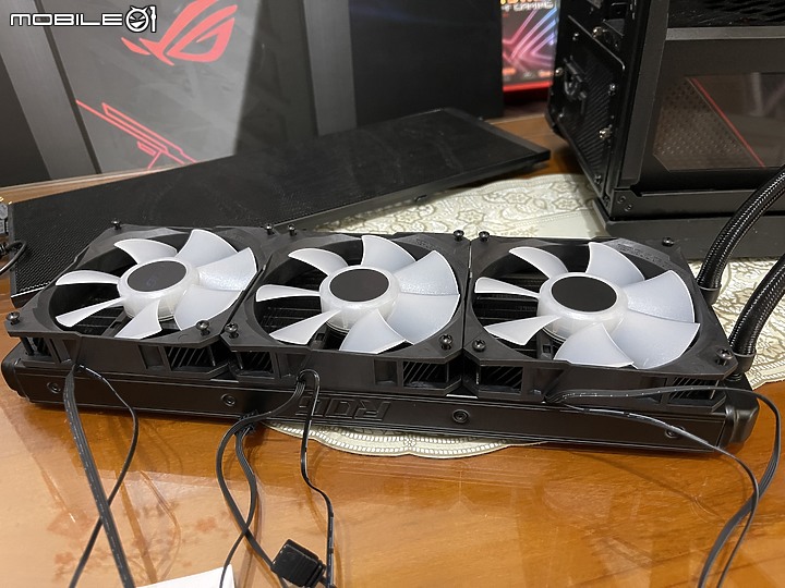 ROG STRIX LC II 360 ARGB 二代飛龍水冷開箱