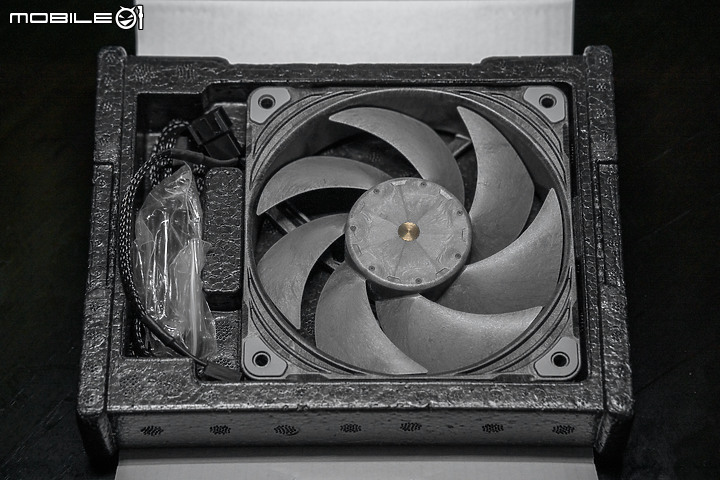 點我看大圖 高性能新選擇PHANTEKS GLACIER ONE 240T30 & T30-120高壓扇開箱測試