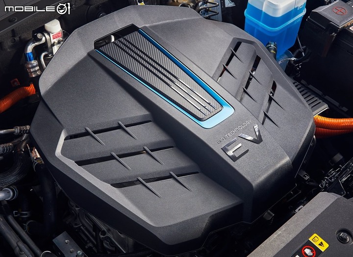 【最親民的電動車來了】Hyundai Kona EV將在8月9日啟動接單,同步引進305/484km續航電力車型!