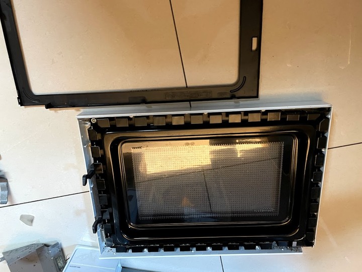 Panasonic NN-GD37H 微波爐故障 DIY 維修 + 詳細清潔