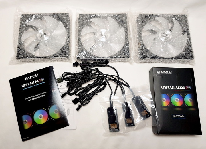 聯力 UNI FAN AL120 積木風扇 - 串聯超方便、軟體超直覺!