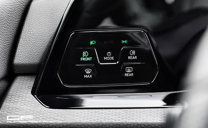 --科技鋼砲-- Volkswagen Golf 8 GTI 理性與感性之交錯 圖文分享