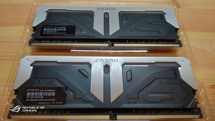 ROG & EKWB信仰電腦自組升級分享。