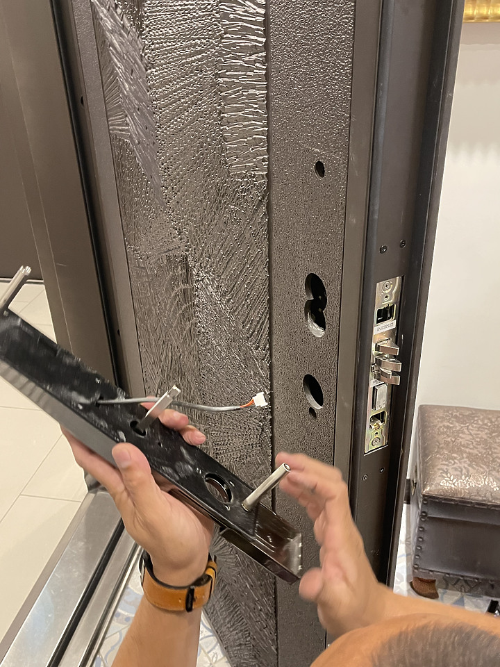 升級維夫拉克L396指紋電子鎖+APP開鎖
