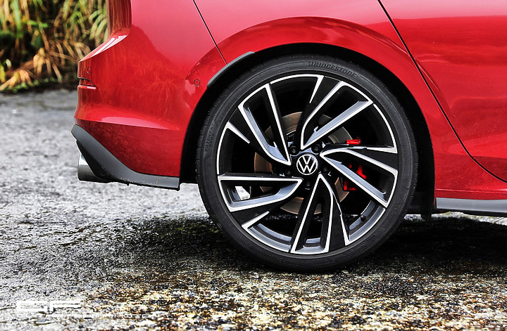 --科技鋼砲-- Volkswagen Golf 8 GTI 理性與感性之交錯 圖文分享