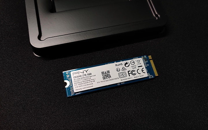 [微開箱] PNY XLR8 CS3040 M.2 PCIe Gen4 2TB