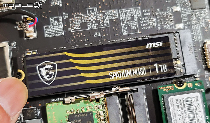 點我看大圖 PCIe Gen4 SSD 衝一波!MSI Spatium M480 入手心得分享